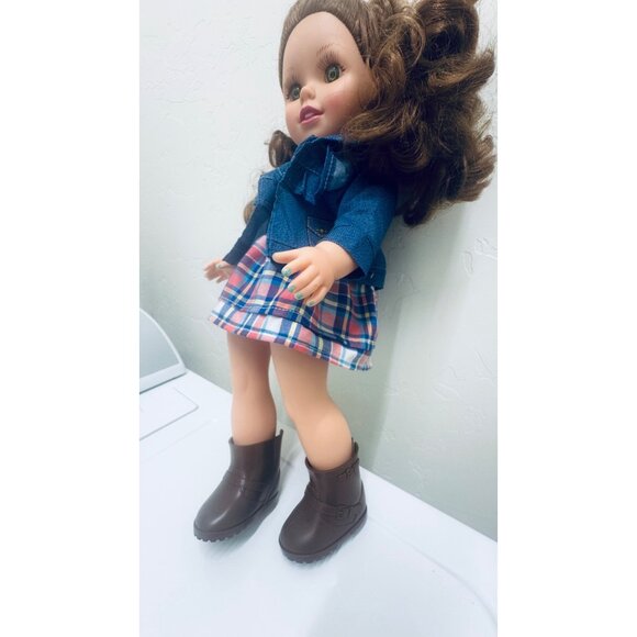 New Adventure 2020 doll Style Girl long Luscious hair brunette, 16 inches tall - Picture 3 of 12